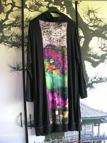 Blouse met 3/4 mouw, maat 6