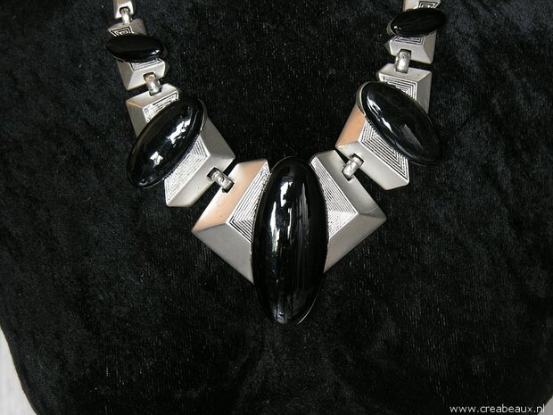 Ketting grote ornamenten, 50cm, zilverkleur-zwart